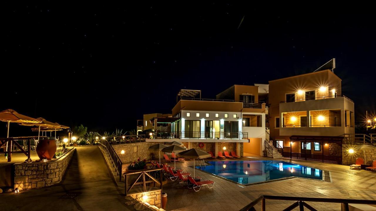 Sfáka Alkionis Beach Hotel Apartments מראה חיצוני תמונה