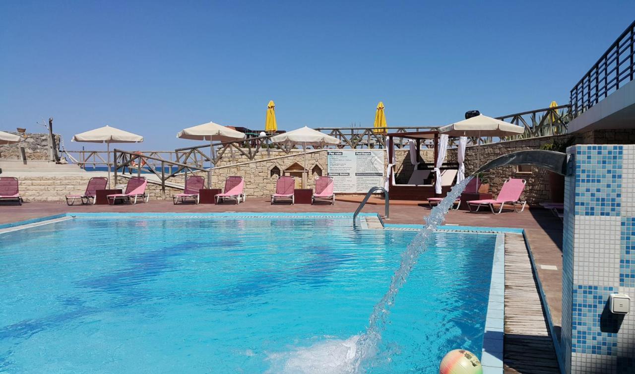 Sfáka Alkionis Beach Hotel Apartments מראה חיצוני תמונה
