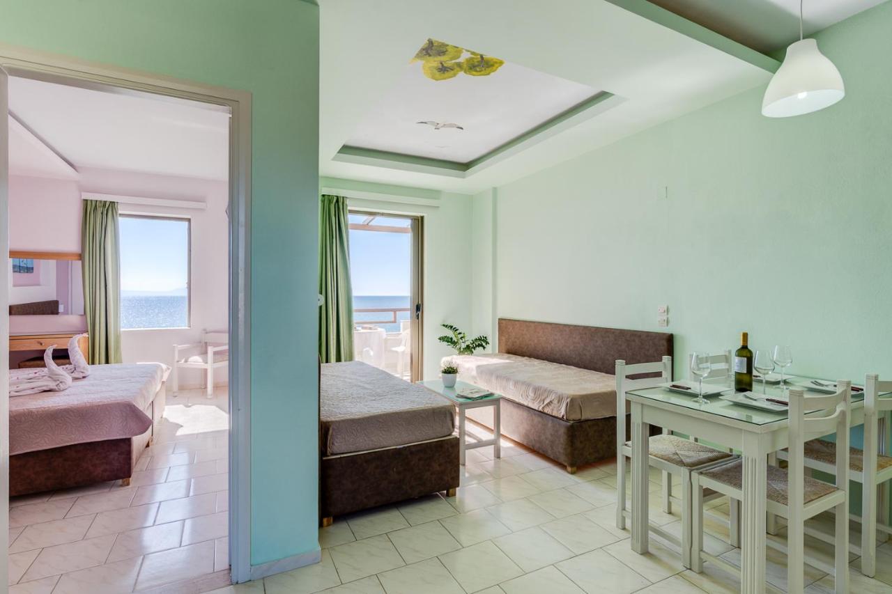 Sfáka Alkionis Beach Hotel Apartments מראה חיצוני תמונה