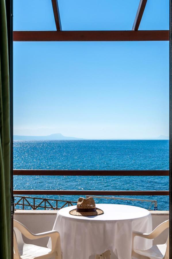 Sfáka Alkionis Beach Hotel Apartments מראה חיצוני תמונה
